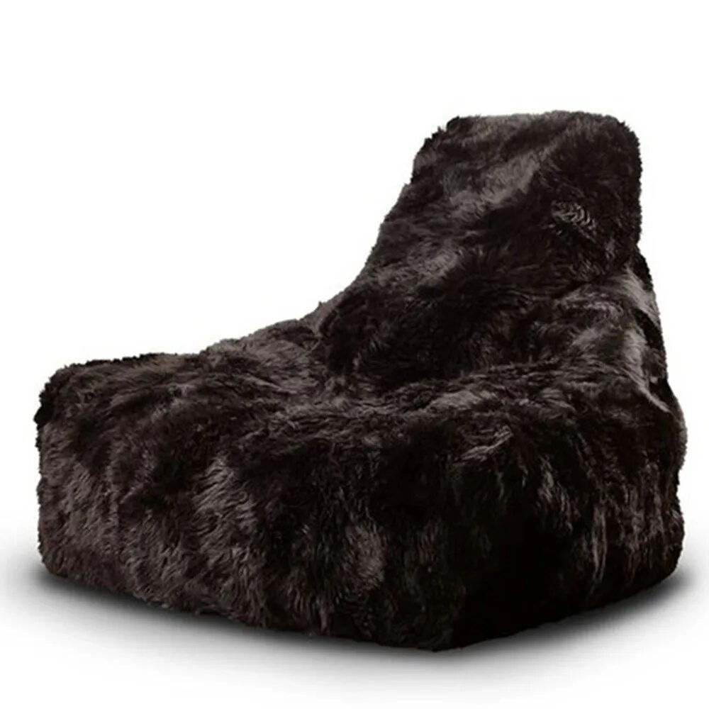 Мех мешок. Кресло из меха. Мешок из меха. Спальник аив овчина. Меховой мешочек.