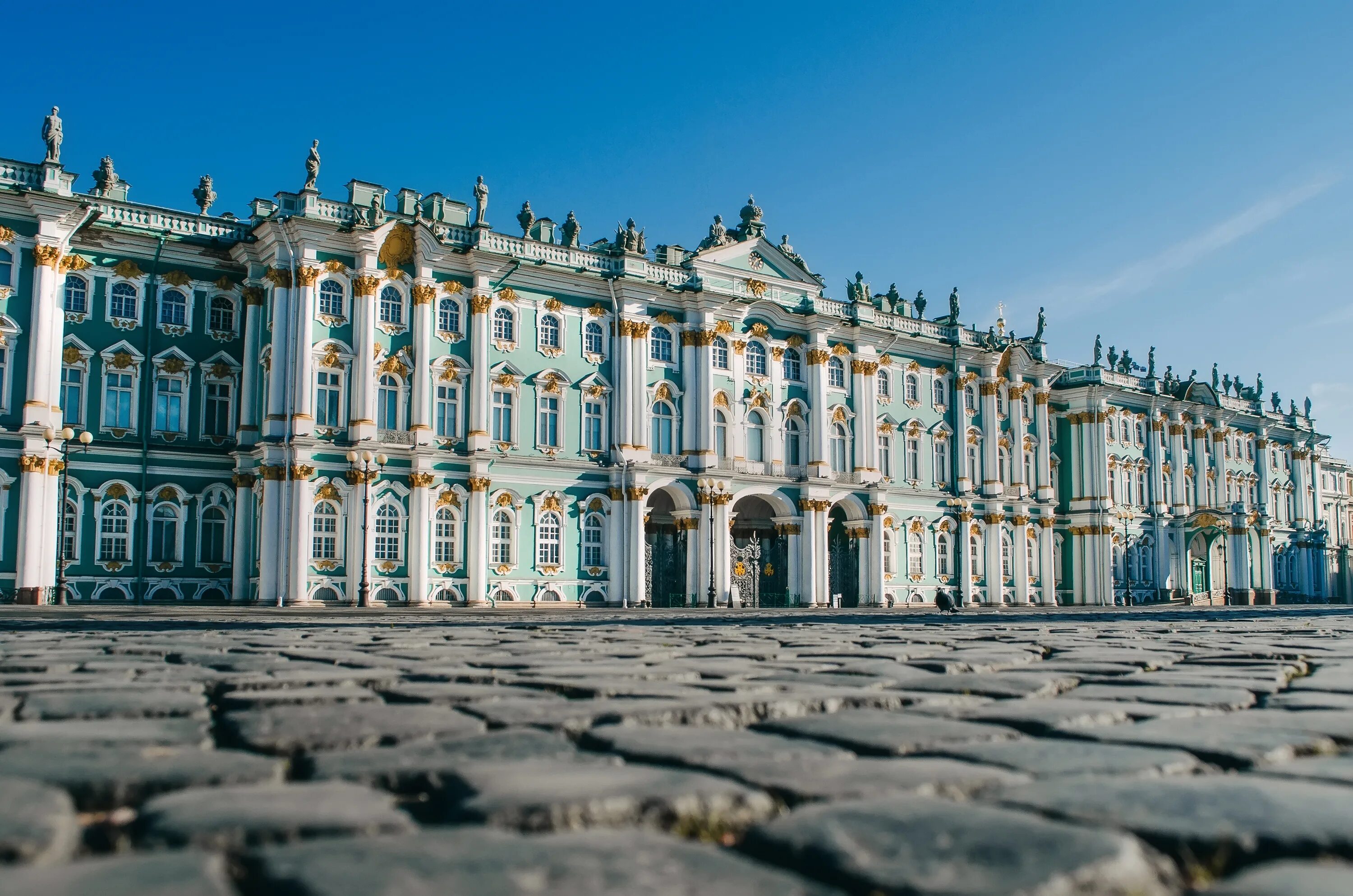 Эрмитаж. Санкт-Петербург. Санкт-Петербург Эрмитаж зимний дворец. Эрмитаж зимний дворец главный музейный комплекс. Императорский музей Эрмитаж.