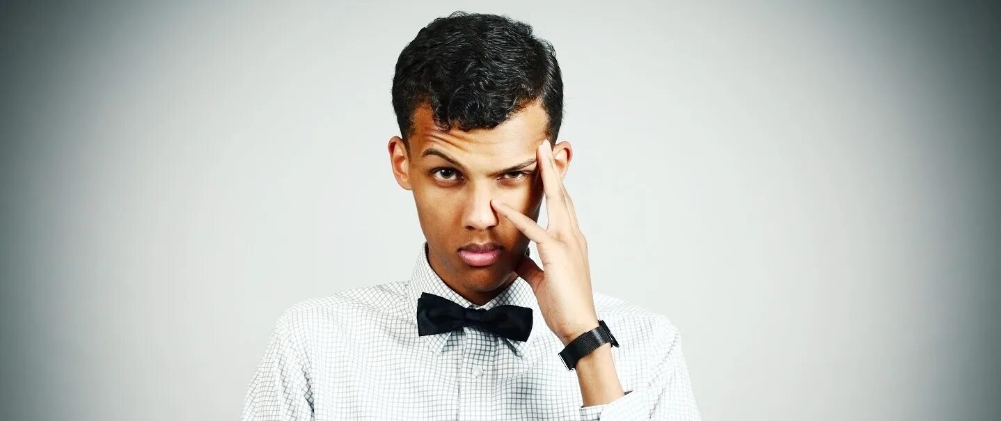 Стромае на русском. Stromae. Stromae 2023. Пол стромае жена. Stromae с младшим брат.