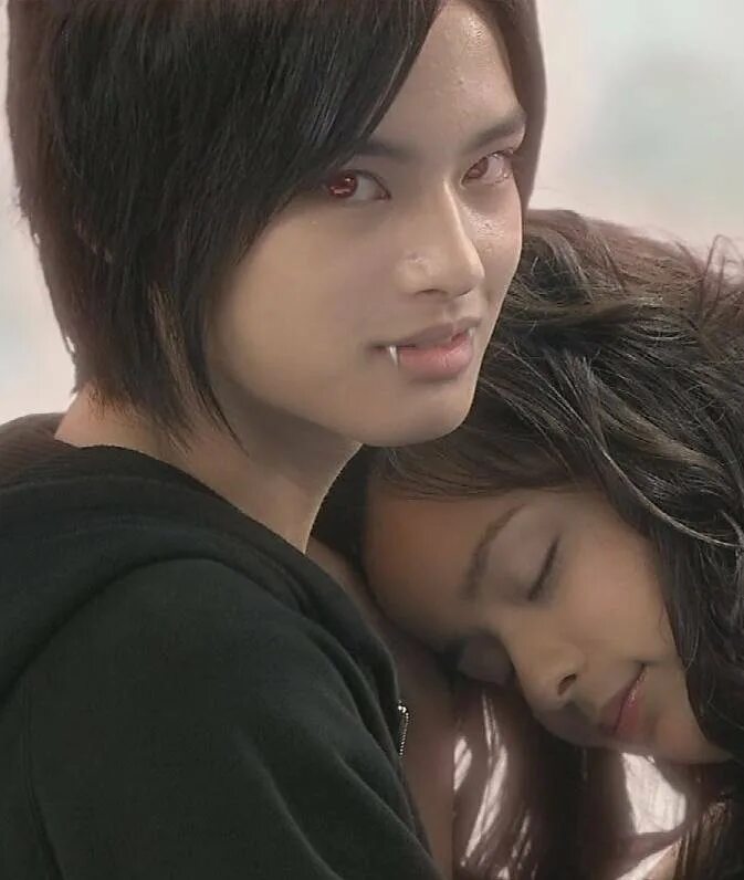 Сладкая кровь дорама вампир. Кровавая кровь дорама. Сладкая кровь дорама 2021. Дорама вампир прокурор постер. Вампир корейский дорама 2020.