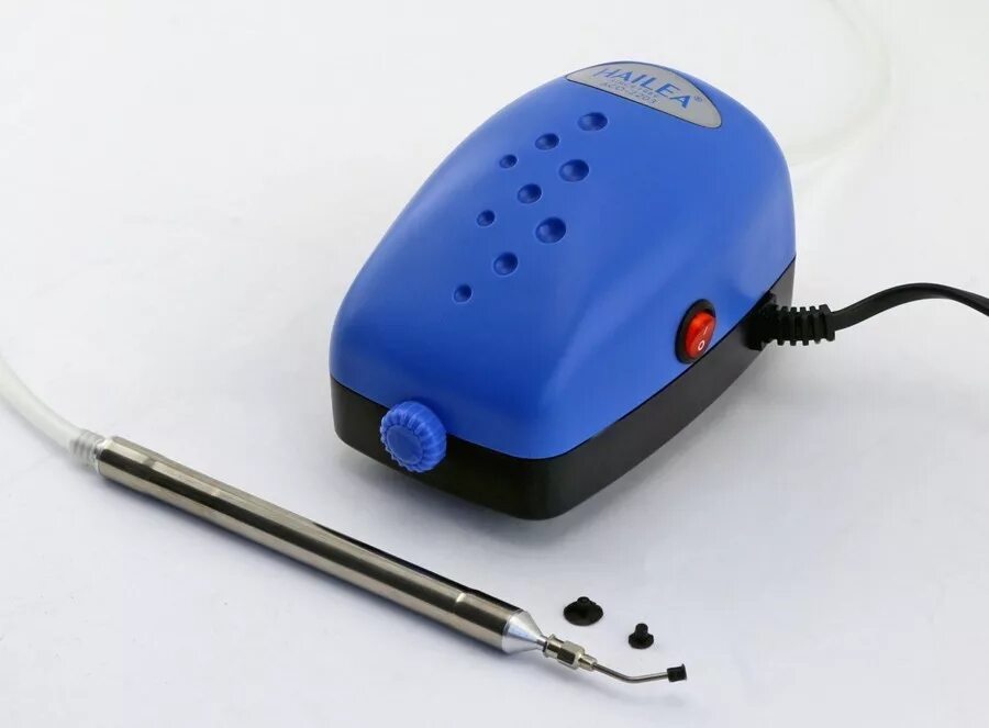 Выпускница в мантии. Бакалавр. Вакуумный пинцет магистр. Магистр л. Мантия аспирантура урфу.