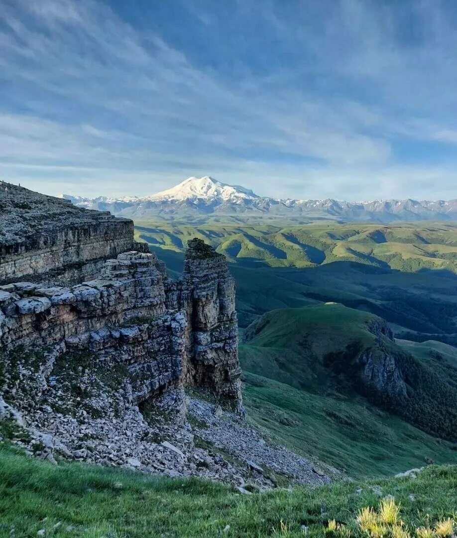 Плато бермамыт кисловодск. Плато бермамыт в карачаево-черкесии. Кисловодск гора бермамыт. Кавказ плато бермамыт. Плато бермамыт.