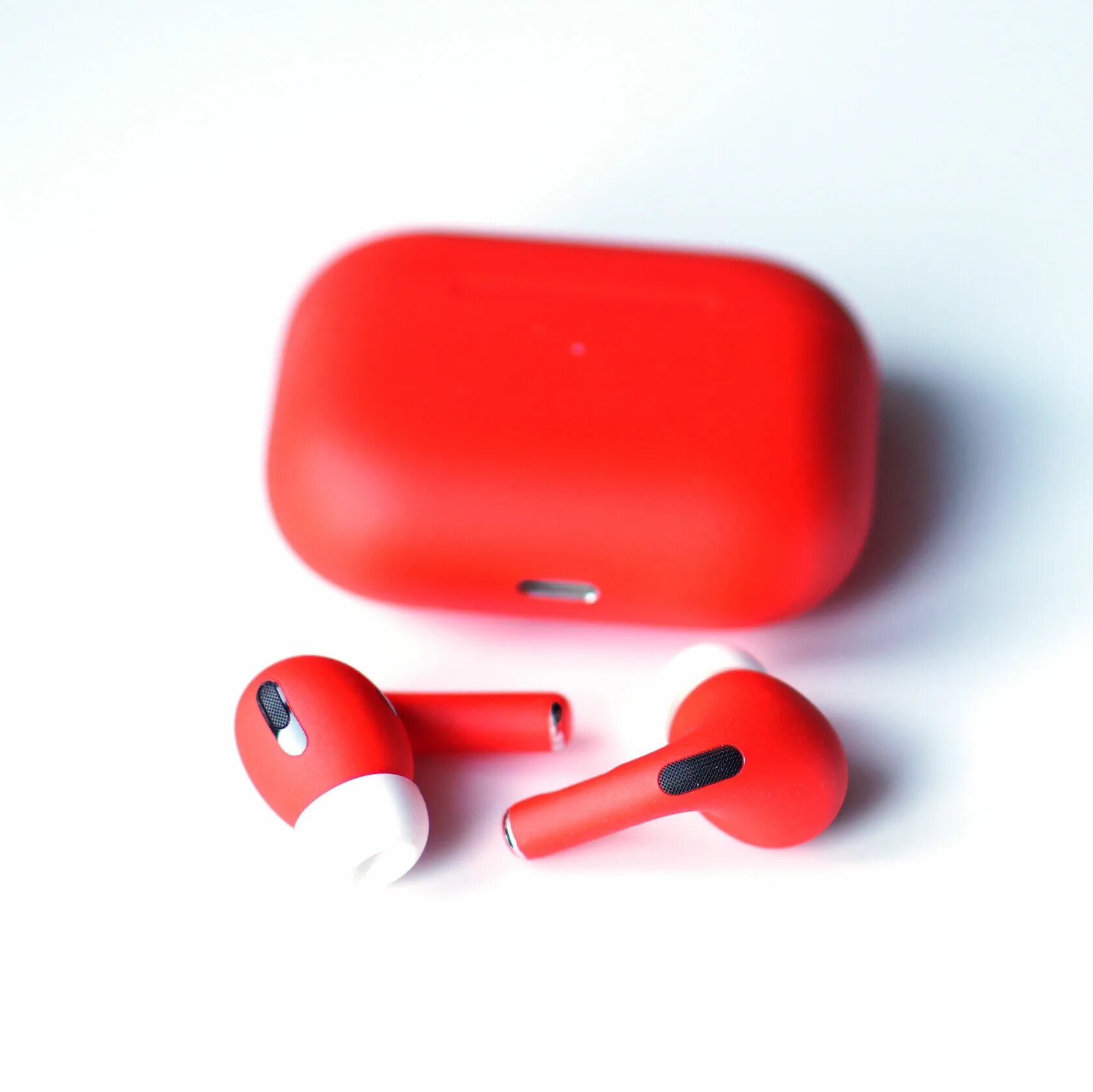 AIRPODS Pro Red. AIRPODS Pro (Matte Red). AIRPODS 2 красные. Наушники AIRPODS Pro.