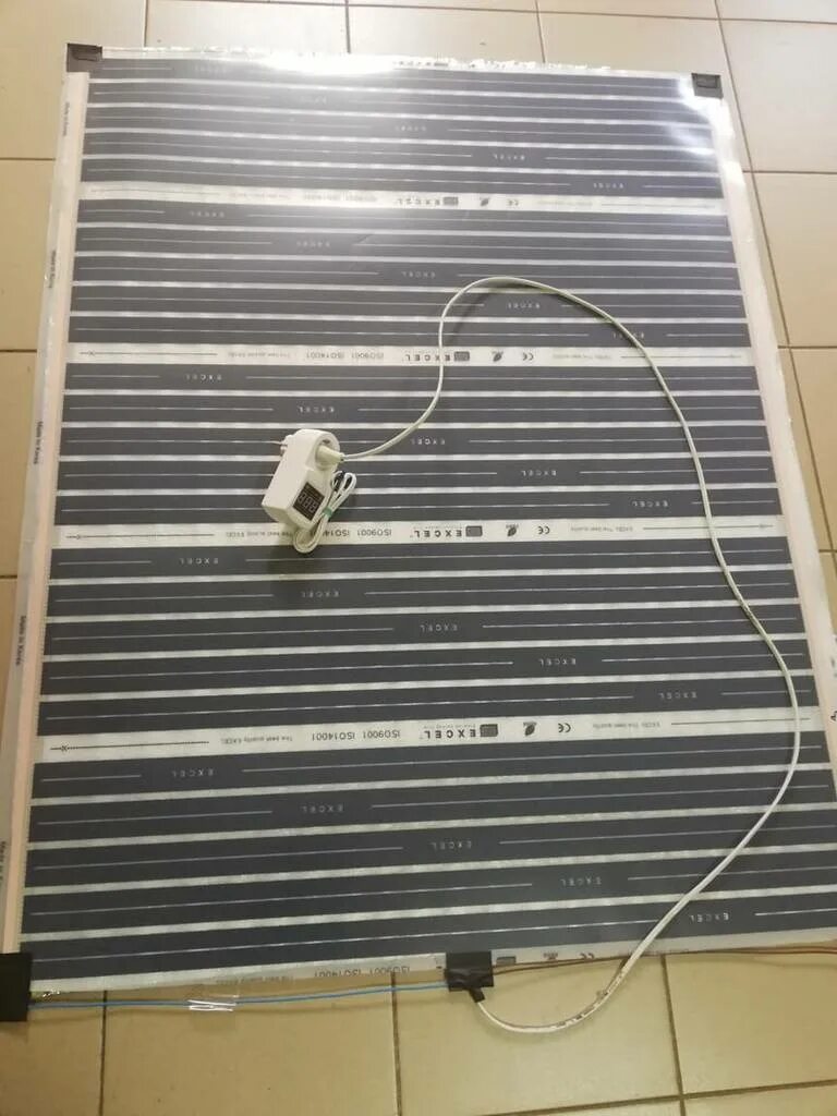 Пленочный теплый пол без терморегулятора. Пленка под теплый пол инфракрасный пленочный. Пленочный теплый пол без терморегулятора. Термодатчик пленочного инфракрасного пола. Пленочный теплый пол без терморегулятора.