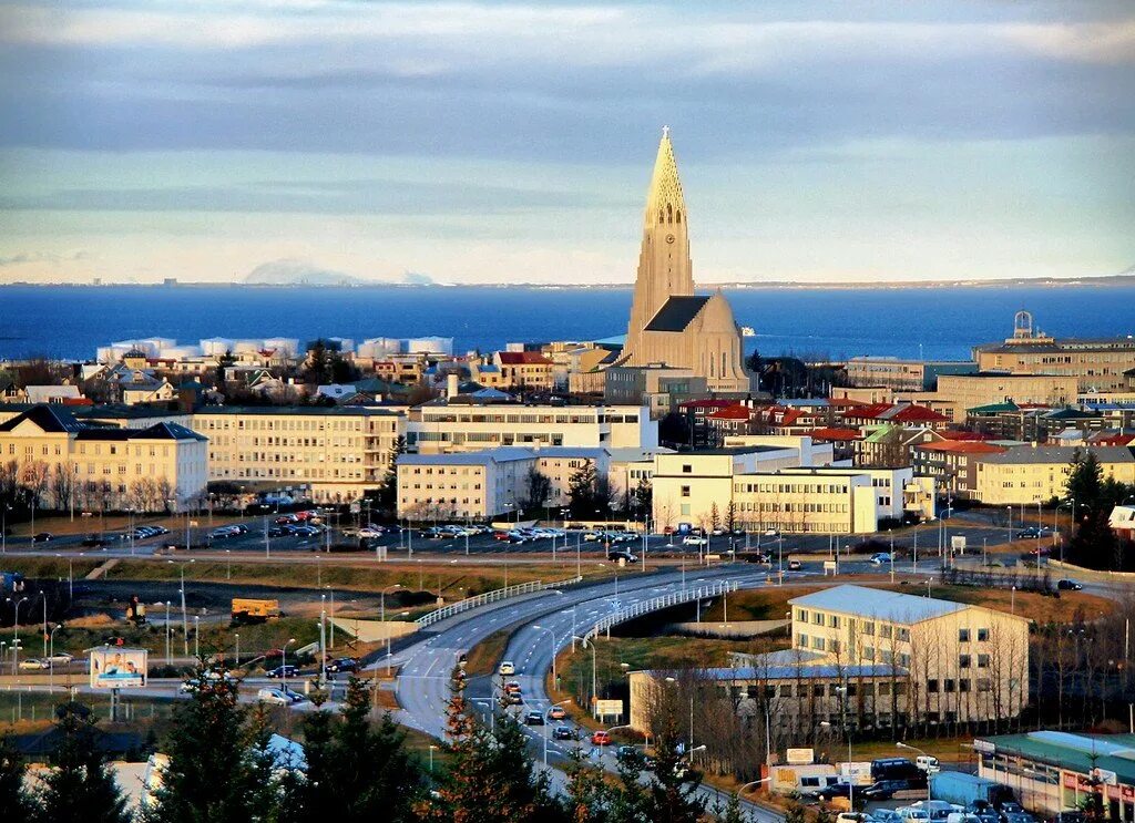 Исландия Рейкьявик. Исландия столица Рейкьявик достопримечательности. Исландия Рик Явик. Исландия, Рейкьявик, центр города:. Island город
