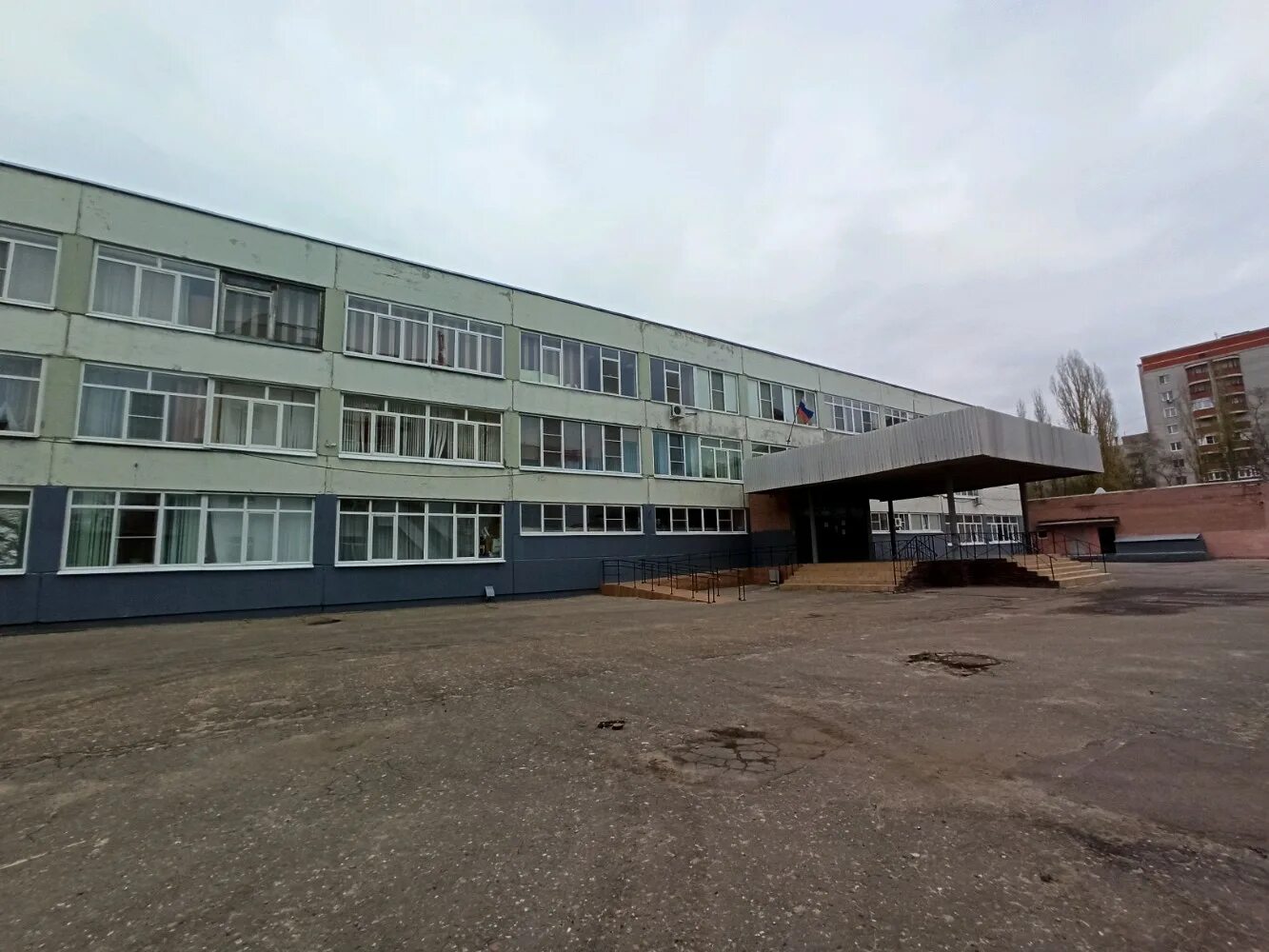 школа 94 тюмень 1 корпус. миасс моу сош 1. школа 1 94. школа 1 94. 94 школа ташкент 2022.