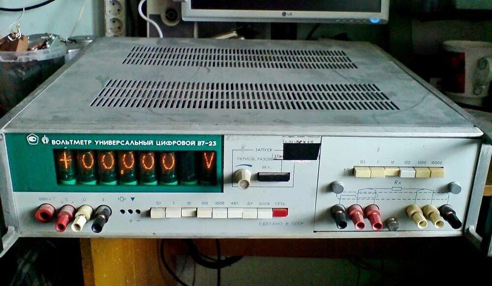 Вольтметр в7 26. В7-36 вольтметр универсальный. Вольтметр универсальный в7-26. В3-13 милливольтметр. Вольтметр универсальный в7-26.