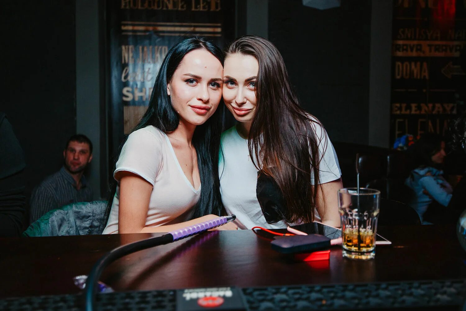 Фотоотчеты караоке. Фотоотчеты караоке. Клуб 8 небо ростов на дону фотоотчет. Семенов караоке 1905. Фотоотчеты караоке.