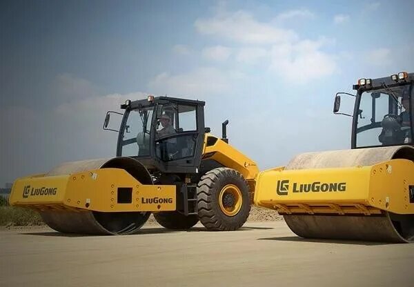 Грунтовый каток liugong clg6618e. Liugong clg6616e. Liugong clg6612e. Каток грунтовый liugong clg 6612e. Мини асфальтовый каток liugong clg6032e.