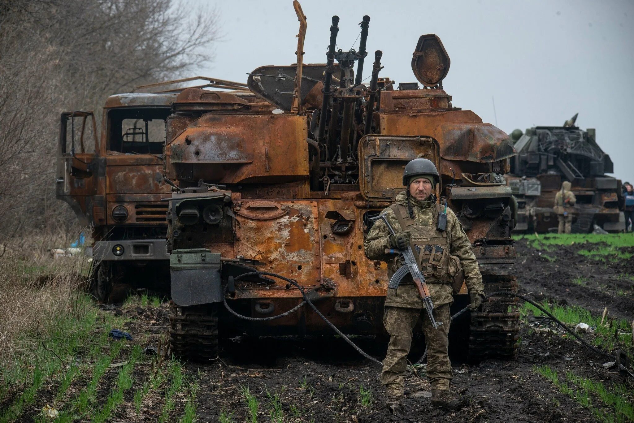 Бои на украине 02.04 2024. Русская Военная техника. Грузовики украинской армии.