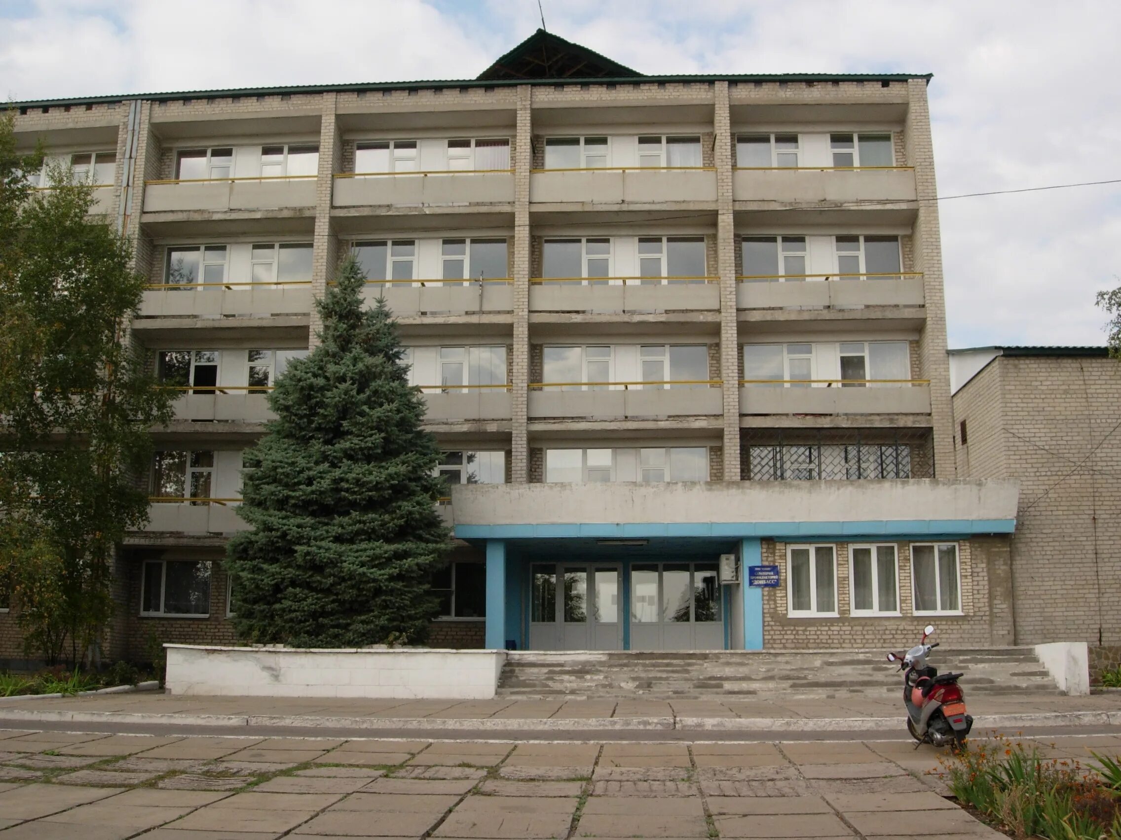 Санаторий Тополек Новочеркасск. Санаторий профилакторий Донецк. Профилакторий Зугрэс. Профилакторий Тополек в Новочеркасске. Погода крестовка донецкая область