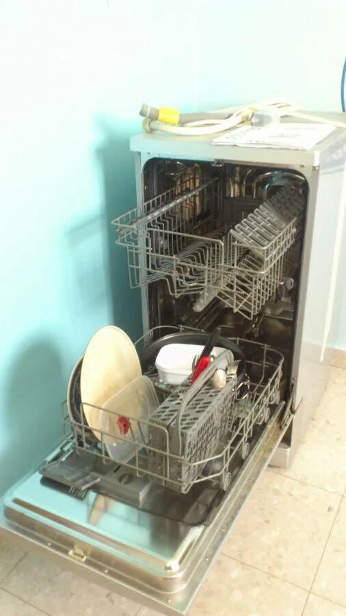 Посудомоечная машина 40 см купить. Посудомоечная машина Electra 1006. Узкая посудомойка 30 см встраиваемая. Посудомоечная машина 35 см встраиваемая. Посудомойка Electra.