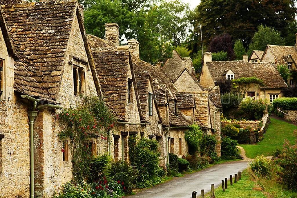 Старая добрая англия. Котсуолд. «Добрая Старая Англия» дмккенс. Английская деревня. Английская деревня 19 века.