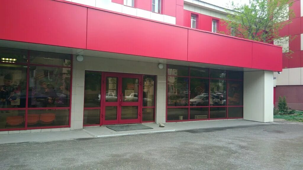 Кардиоцентр 53 стрелковой дивизии. Чернышевского 141 саратов кардиологический. Кардиоцентр 53 стрелковой дивизии. Кардиохирургический центр саратов гуз оккд. Кардиологический центр саратов 53 стрелковой дивизии.