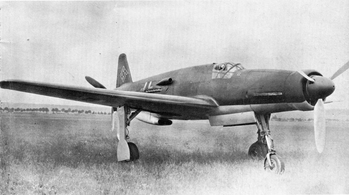 Do 335. Истребитель Дорнье-335 Пфайль. Дорнье 335 самолет. Curtiss xf15c. Дорнье самолет второй мировой.