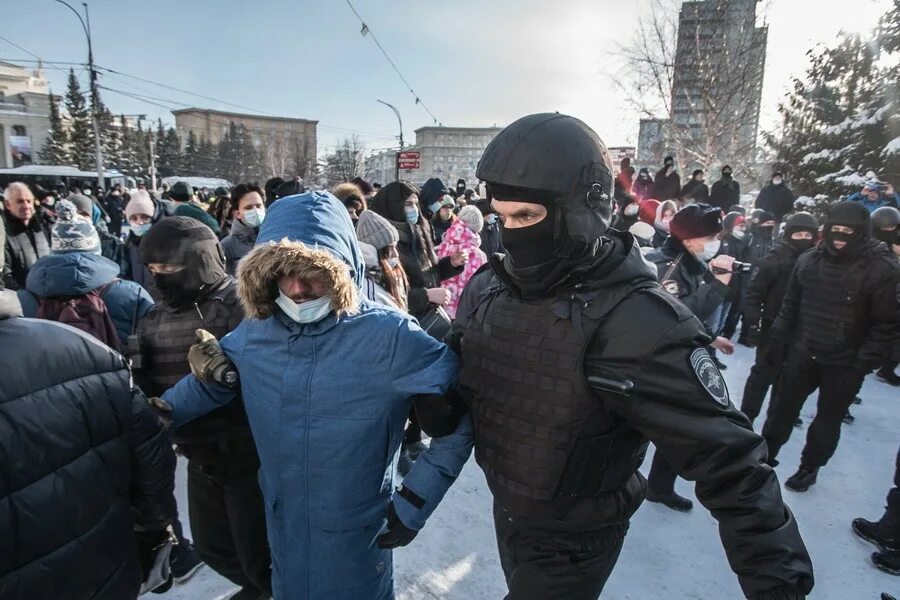 Митинг в Новосибирске. Митинги в Новосибирске 2021. Бунт Новосибирск. Я гуляю митинг. Митинг 31