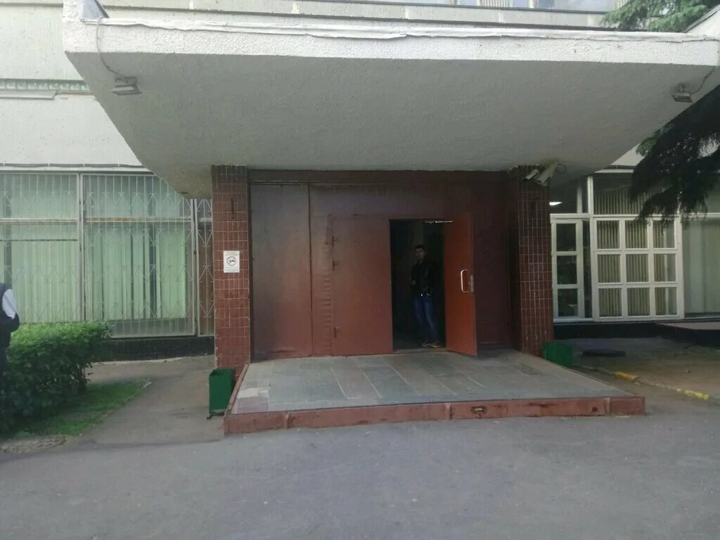 Мсха тимирязева общежитие. Душевая в общежитии для рабочих. Мгту станкин общежитие 3. Общежитие 8 москва. Общежитие 8 москва.