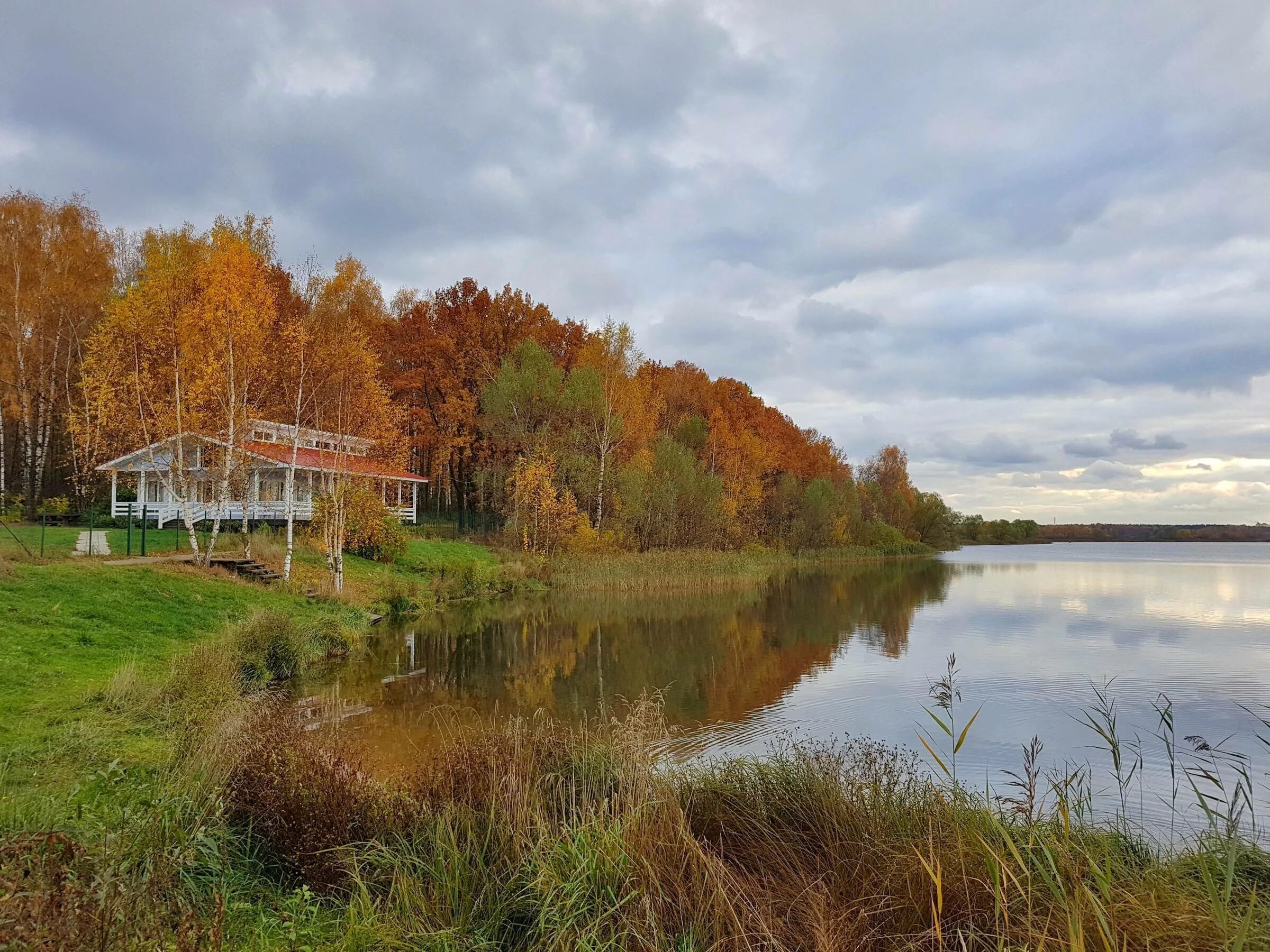 Улица медвежье озеро. Медвежьи озера Щелковский район. Парк отель Медвежьи озёра, деревня Медвежьи озёра. Деревня Медвежьи озёра Щелковский район. Медвежьи озёра Московская область Щелковский район.