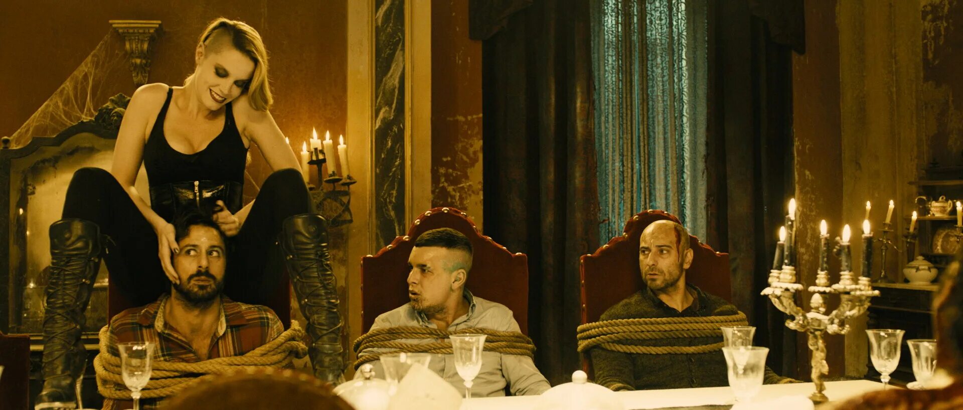 сугаррамурди. ведьмы из сугаррамурди богиня. ведьмина пещера лазаревское. ведьмы из сугаррамурди 2. ведьмы из сугаррамурди 2.