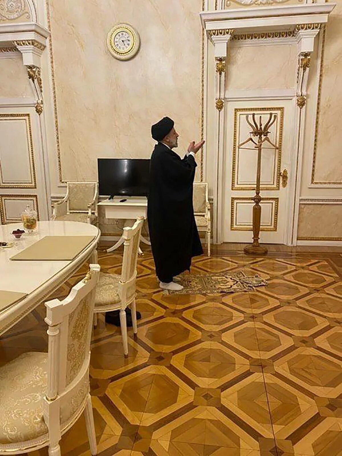 Иран совершили