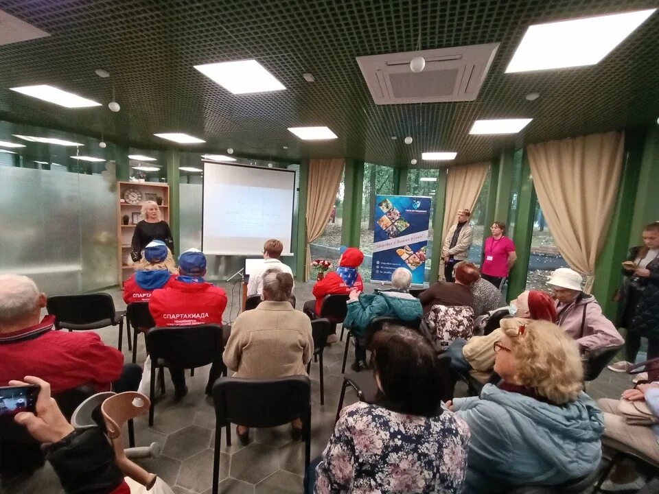 В парке "Швейцария" Нижнего Новгорода открылся центр ЗОЖ "Планета здоровья" Офиц