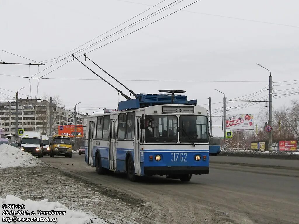 Транспорт челябинска сайт. Транспорт Челябинск. Городской транспорт Челябинска. Транспорт Челябинск городской Челябинска. Челябинск 2011 год.