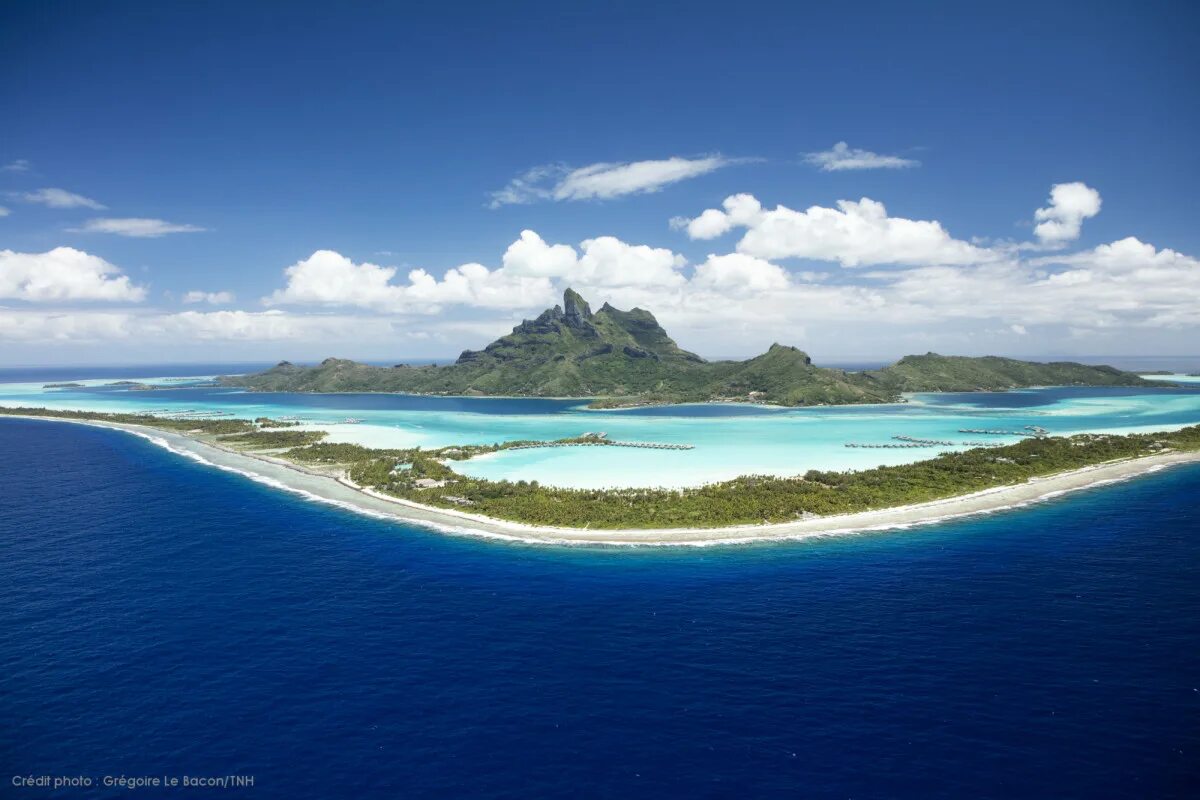 Большие французские острова. Бора Бора на Таити. Остров Бора-Бора (Bora-Bora). Мурея остров. Остров Муреа французская Полинезия.