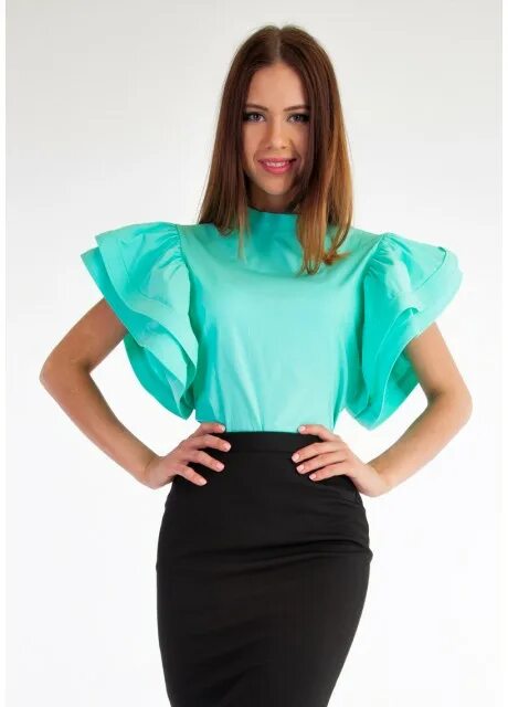 черное платье с пышными рукавами. рукав тату мужской. платье с рукавами фонариками. необычное черное платье. тату на руке тренд 2023 рукав.