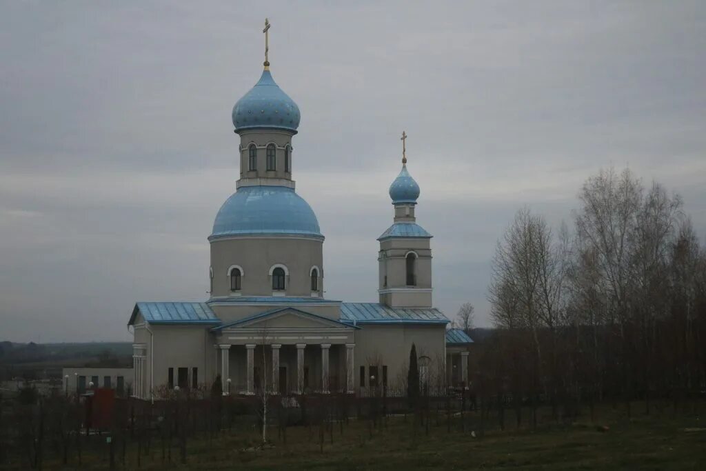 Погода в селе архангельском на неделю. Село Архангельское Губкинский район. Архангельское Губкинский район Белгородской области. Село Архангельское Белгородская область Губкинский район. Храм в селе Архангельское Губкинский район.