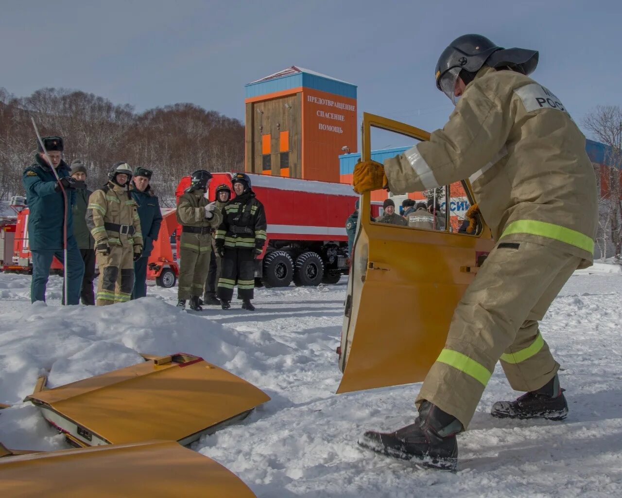 СПСЧ Петропавловск Камчатский. Спасательная команда. Пожарно спасательная команда. КГКУ Камчатский пожарно-спасательный. Пожарная спасательная команда