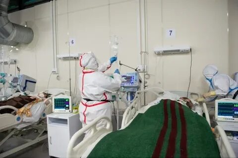 Каждый день больной заражает четырех человек 3125