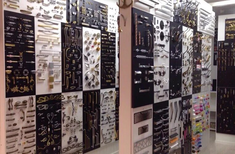 меридиан gtv мебельная фурнитура. мебельная фурнитура. магазин фурнитуры для мебели рядом. витрины для мебельной фурнитуры магазина. магазин мебельной фурнитуры.