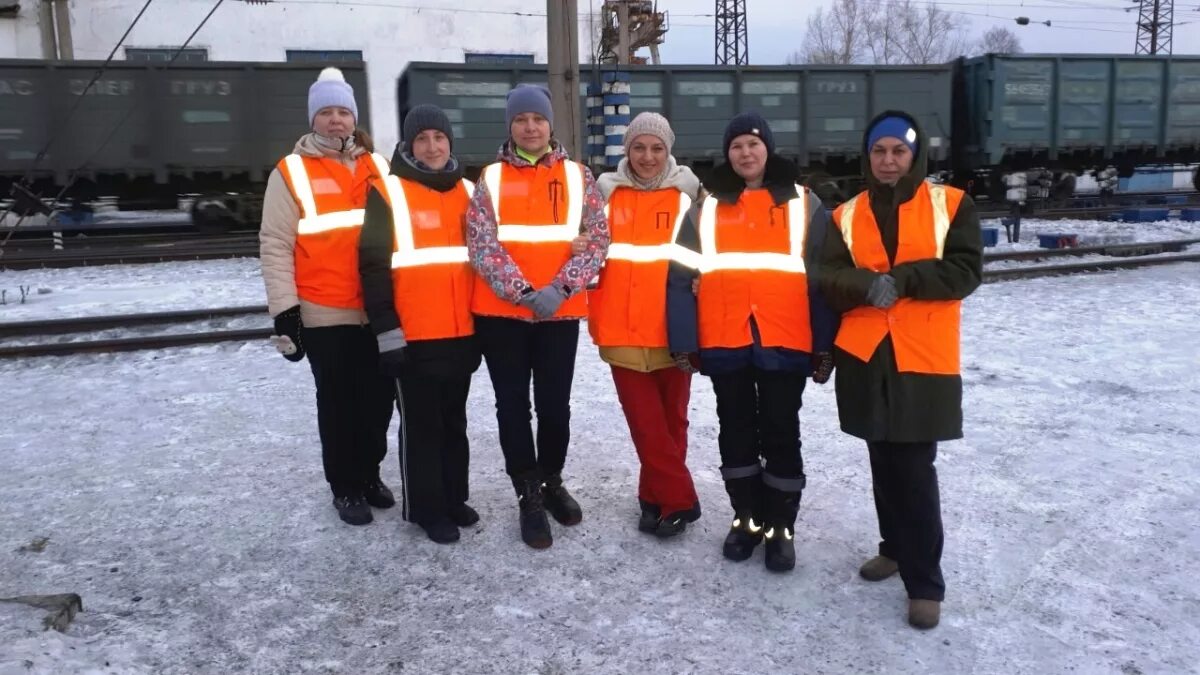 Дорог пч. Анжерская дистанция пути ПЧ-28. РЖД ПЧ-15 монтёр пути. Дистанция пути ПЧ 13 Новосибирск.