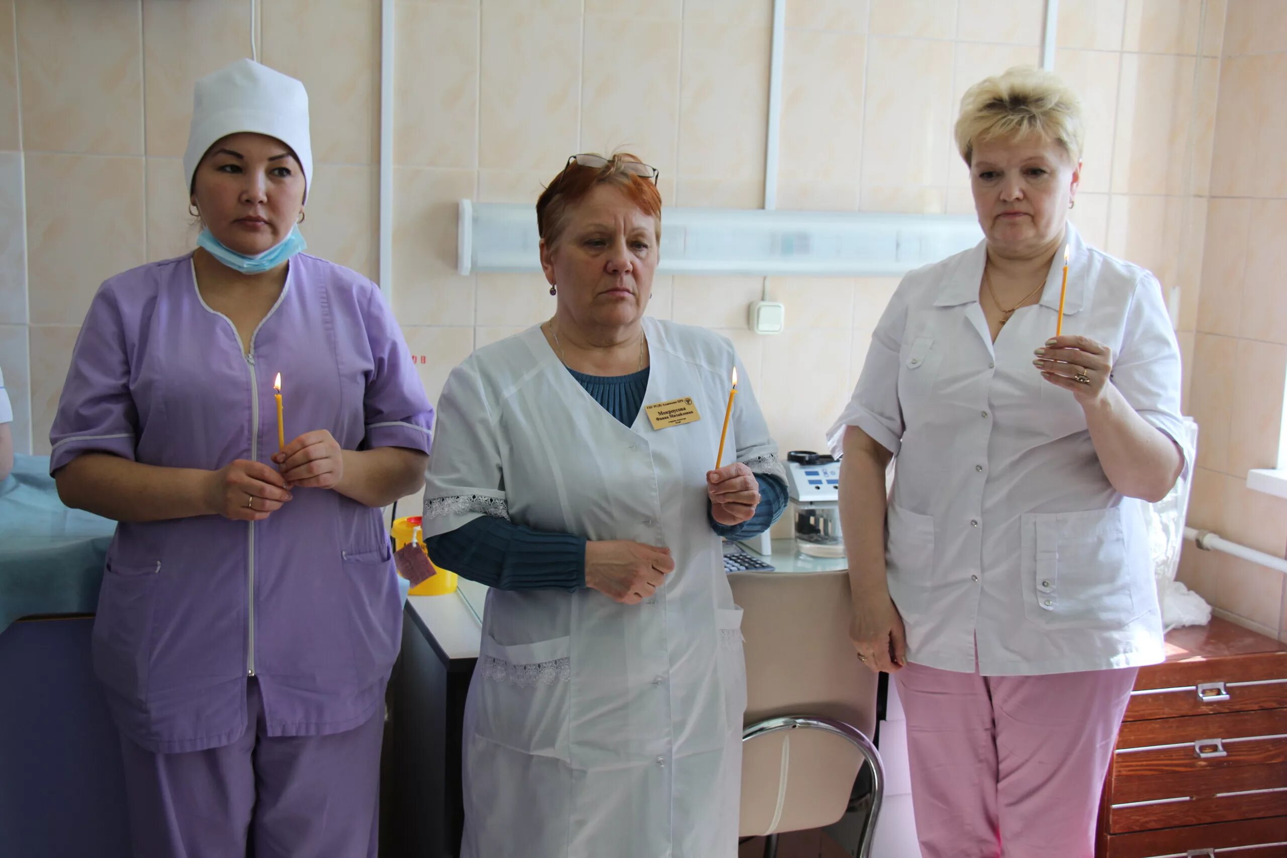 городская больница 2 алданская. алдан больница. алдан больница. хирурги. больница алдан.