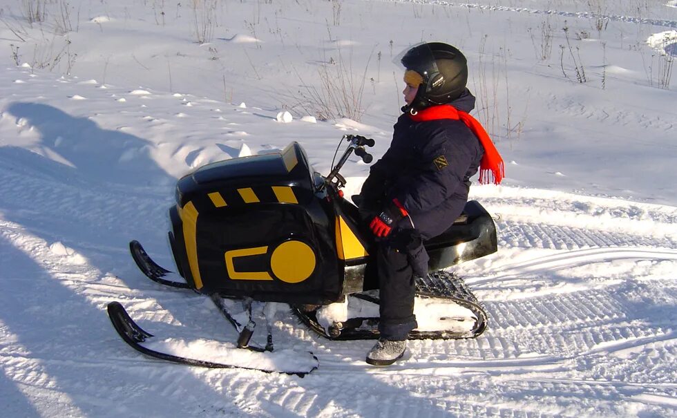 Snow fly. Snow fly. Snow fly. снегоход snow fly. буксировщик snow fly.