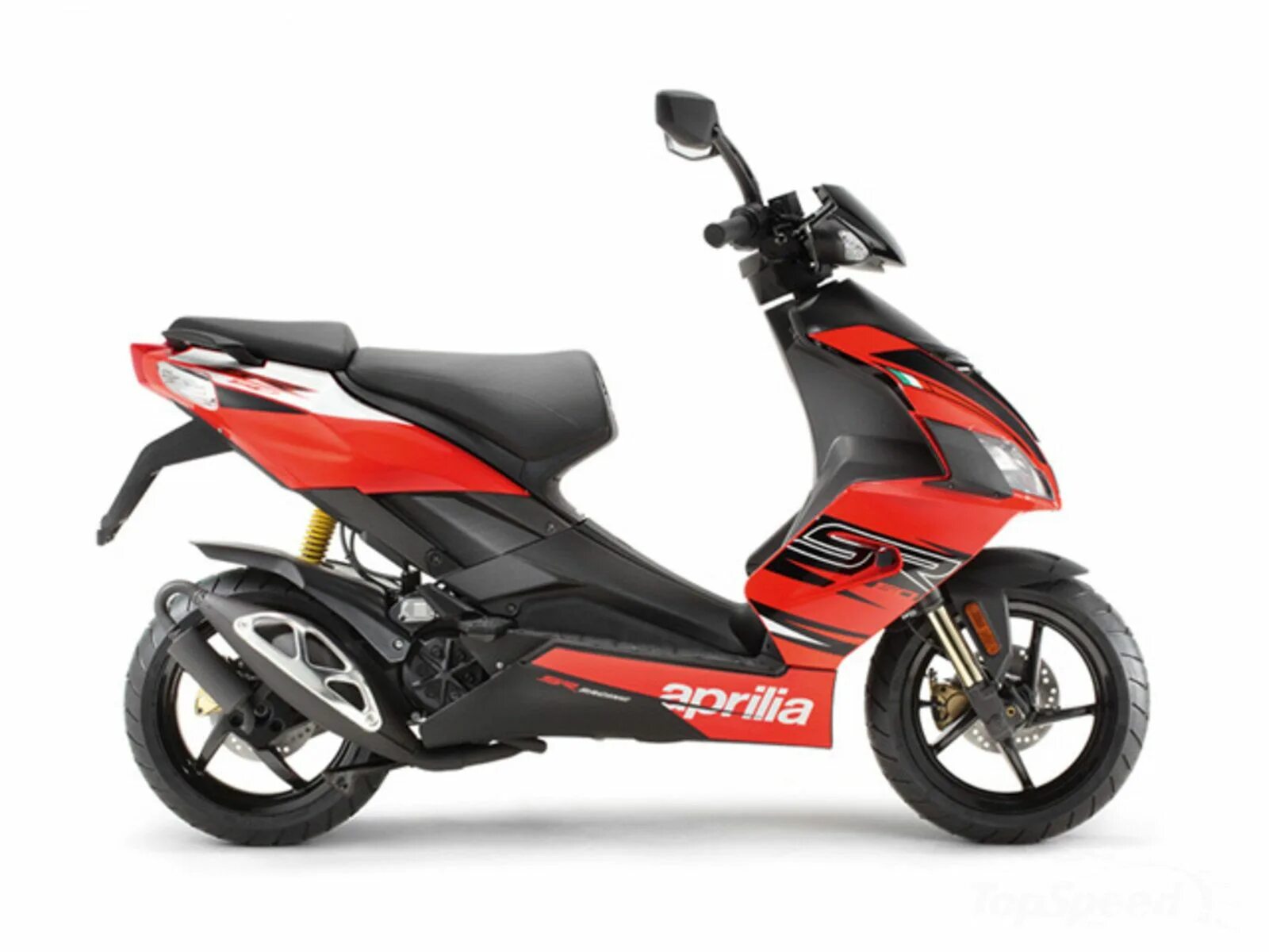 Скорость скутера 50. Априлия SR 50 R. Скутер Aprilia SR 50. Aprilia sr50r. Мопед Априлия ср 50.