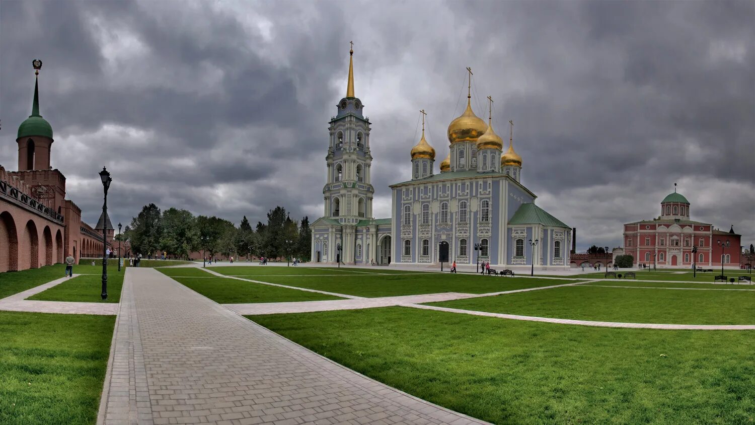 Тула Кремль. Город Тула Тульский Кремль. Тульский Кремль достопримечательности Тулы. Тульский Кремль панорама.