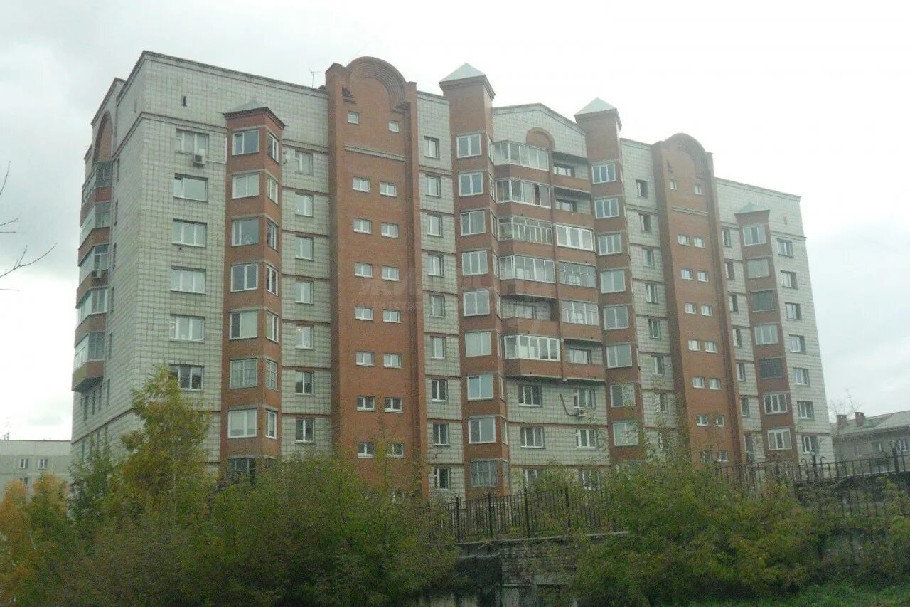 Сибиряков гвардейцев 32. Сибиряков-гвардейцев 23 новосибирск. улица сибиряков-гвардейцев новосибирск. сибиряков-гвардейцев 1 новосибирск.