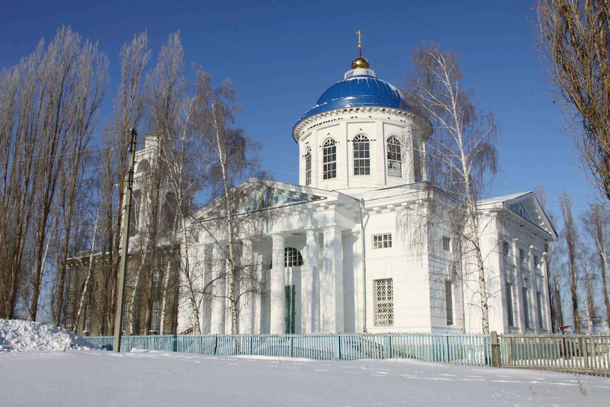 Девица церковь семилукский район. Михайло – архангельский храм село. Село девица воронежская область храм архистратига михаила. Воронеж девица церковь архистратига михаила. Храм в девице воронежская область.