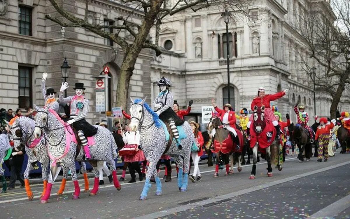 Лондонский новогодний парад в Англии. London new year