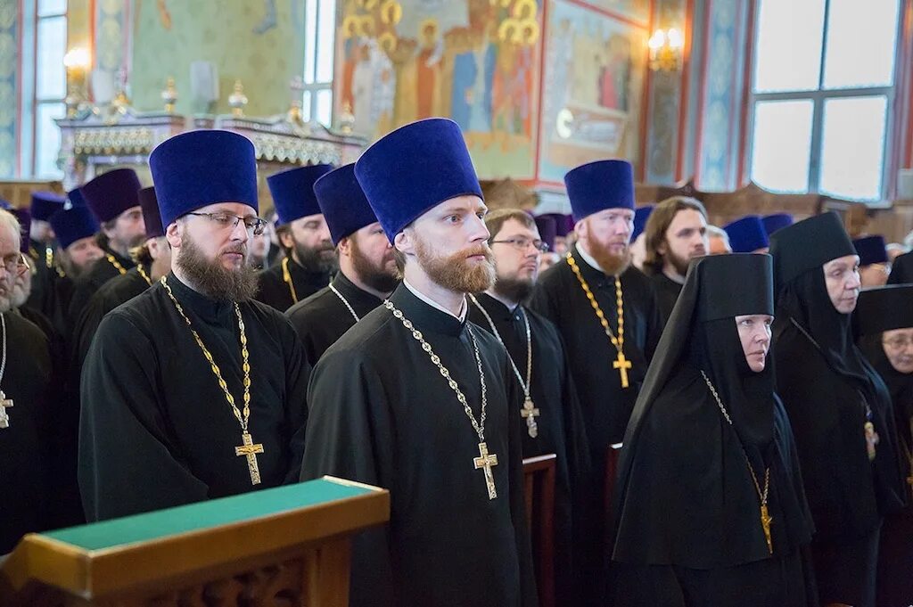 коломенская епархия духовенство фото. московская митрополия. епархия коломна. коломенская епархия сер. духовенство московской епархии.