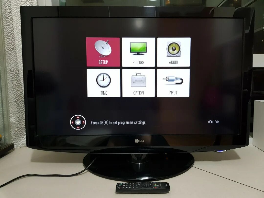 LG LCD 37. Телевизор LG 37. Телевизор LG 37lk450 37". LG 37lh3010.