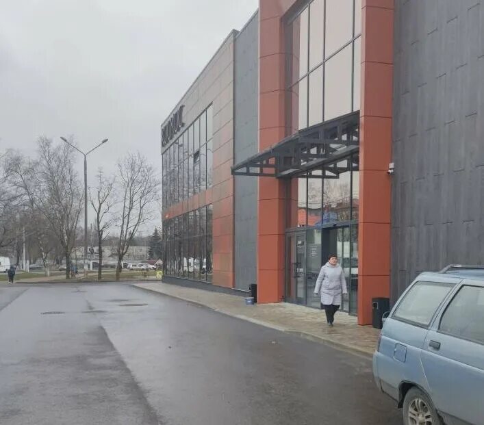 Дворец имени гагарина брянск. Космос брянск володарский. Дк гагарина брянск володарский. Дом культуры глухонемых брянск. Дом культуры вид сверху.
