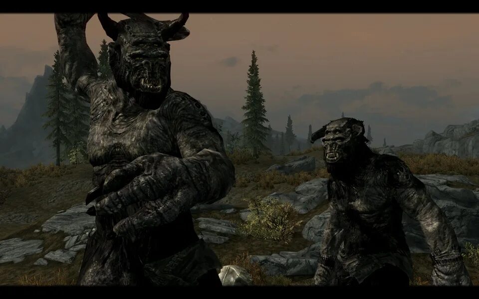 Skyrim immersive creatures. Скайрим гоблины. Skyrim immersive. Skyrim immersive creatures. Минотавр скайрим.