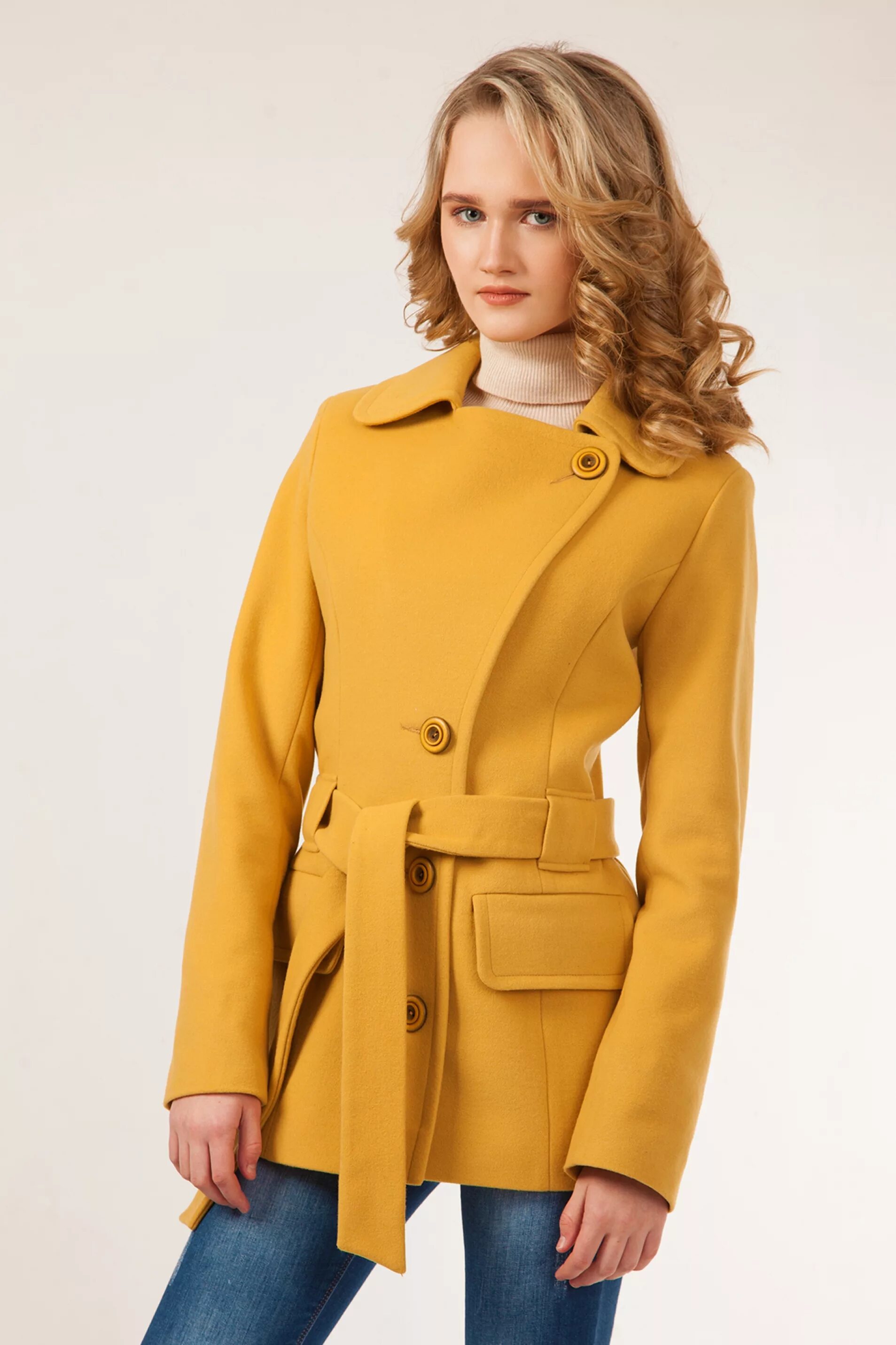 Распродажа демисезонного пальто. Avalon пальто драповое. Полупальто женское. Укороченное пальто женское. Укороченное полупальто женское.