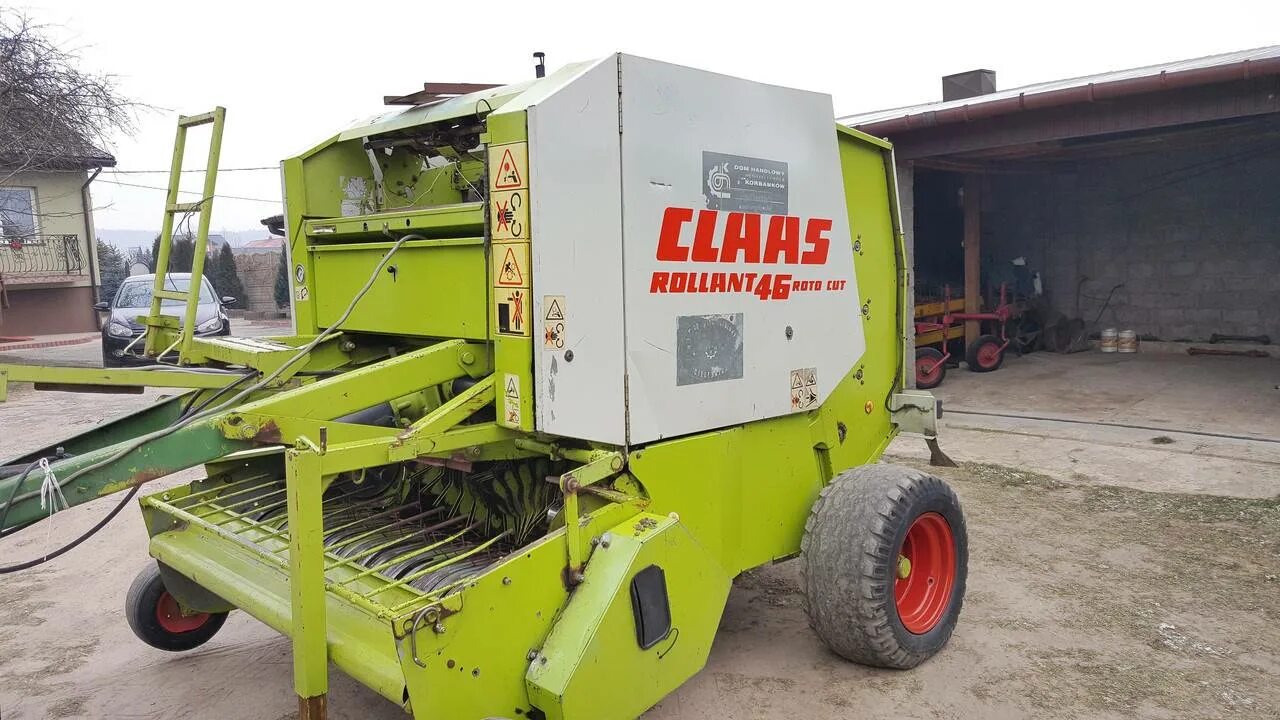 Подборщик claas. Пресс-подборщик CLAAS Rollant 46. Подборщик для CLAAS Rollant 46-66. Пресс-подборщик CLAAS Rollant 46 производитель. Пресс-подборщик CLAAS Rollant 205.