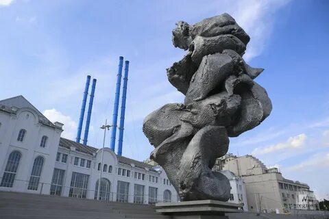 Куча глины в москве