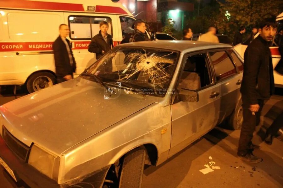 Погром в бирюлево октябрь 2013. Перестрелка в бирюлево западное. Происшествия в бирюлево западном 7. Погром в бирюлево октябрь 2013. Стрельба в бирюлево восточное.