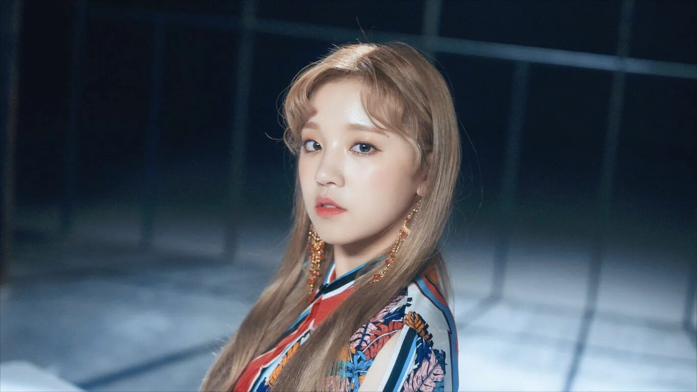 Dle latata. Gidle юци. юци g idle. gidle latata. latata g i-dle.