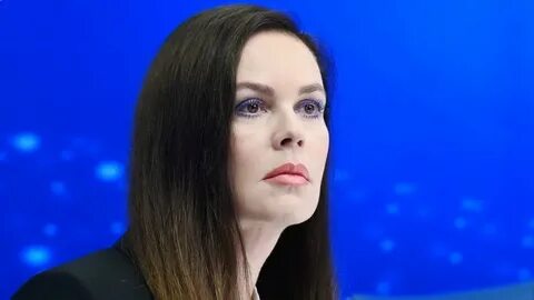 Студентке он адам еріп жүр